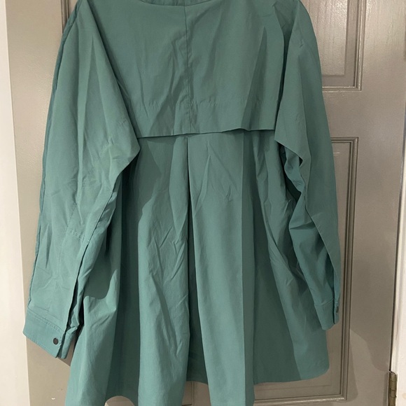 Athleta Women’s cotton poplin Advantage hi-low top XL - Picture 3 of 3